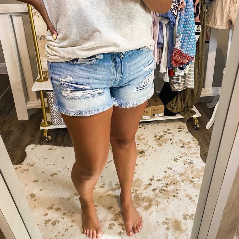 Mid Rise Kan Can Shorts